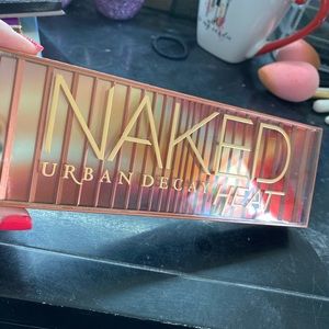 Urban Decay Naked Heat